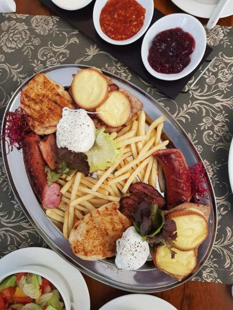 Hotel Chancza Spa & Restauracja Raków エクステリア 写真