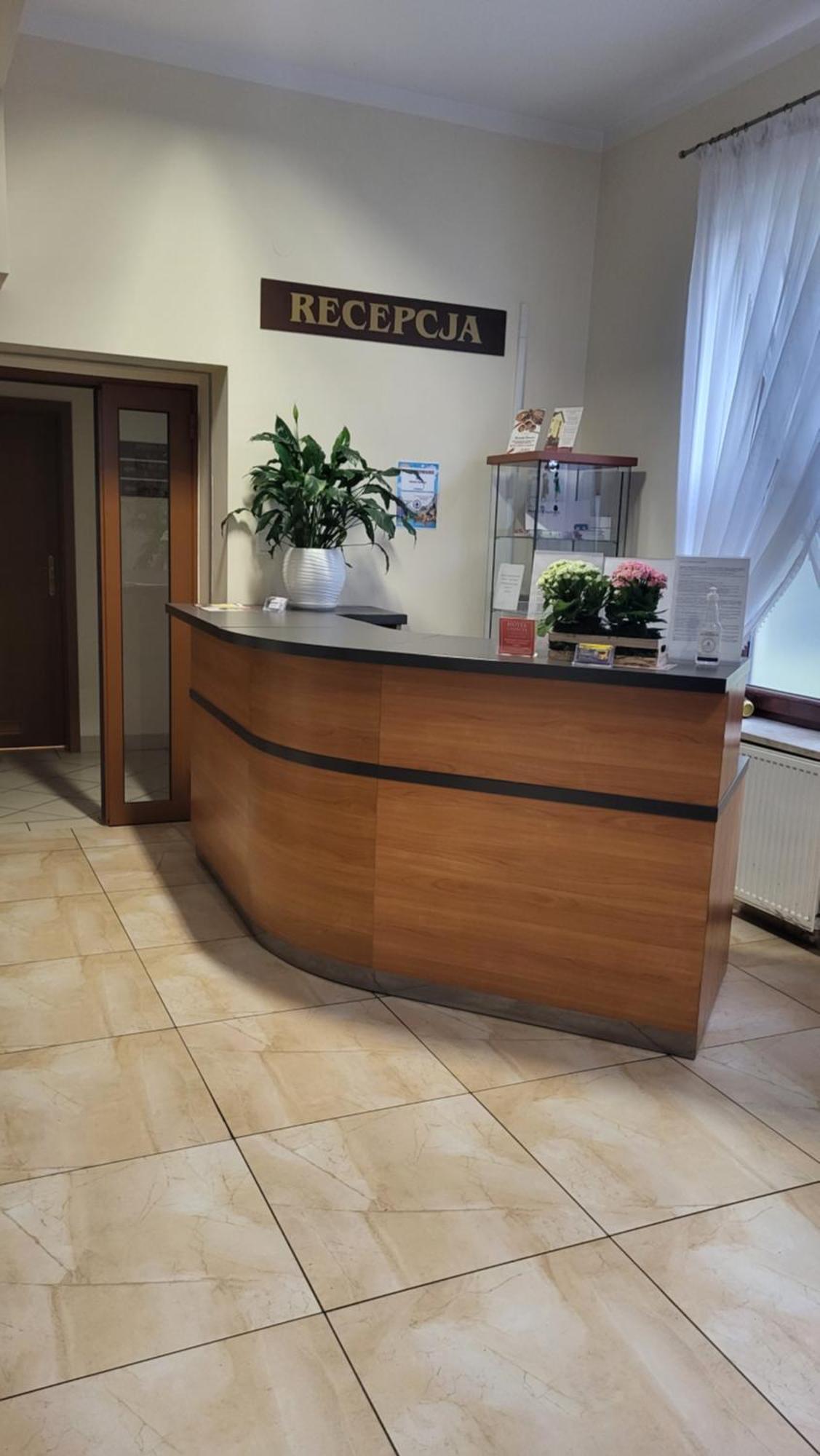 Hotel Chancza Spa & Restauracja Raków エクステリア 写真