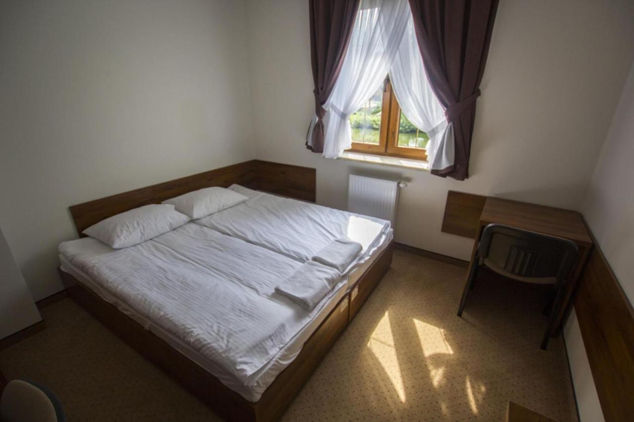 Hotel Chancza Spa & Restauracja Raków エクステリア 写真