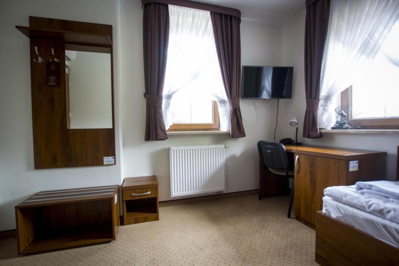 Hotel Chancza Spa & Restauracja Raków エクステリア 写真